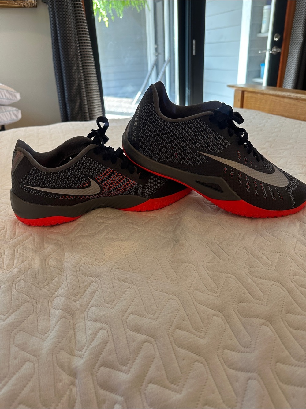 Nike Men’s Black and Red Athletic Training Shoes